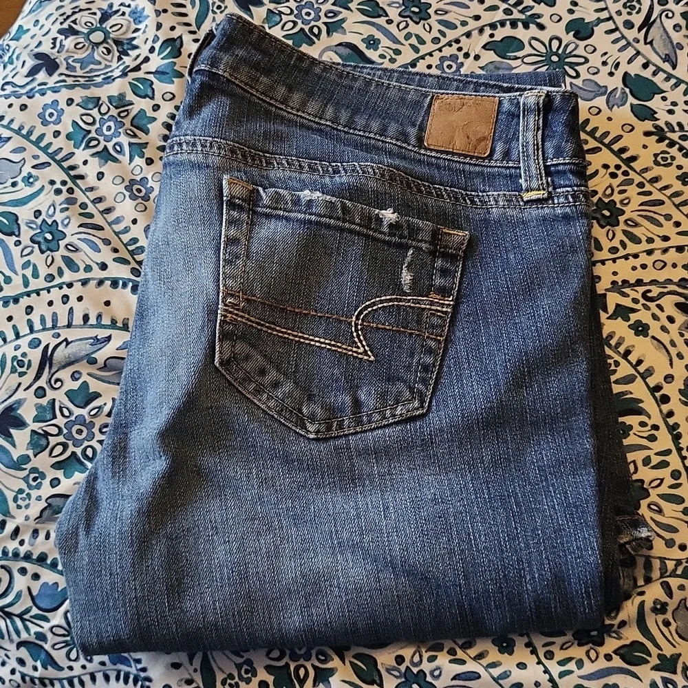 American Eagle Jeans - Picture 1 of 4